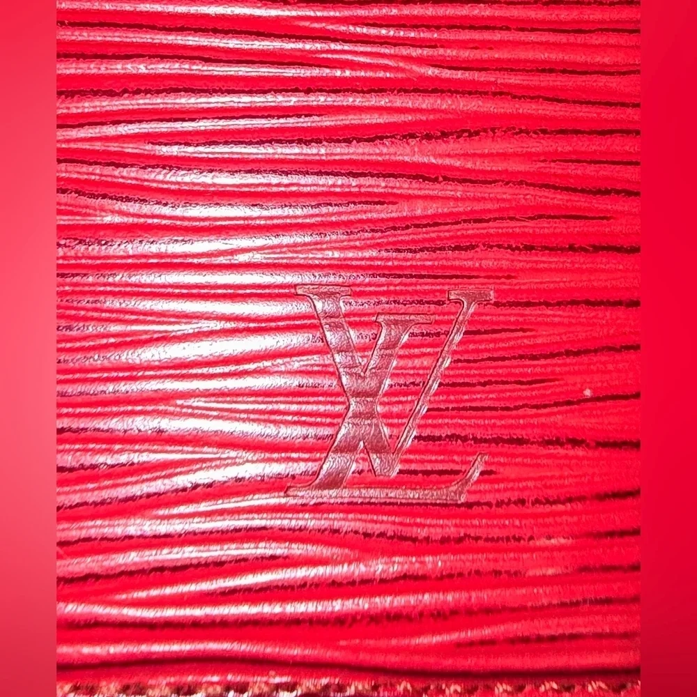 Vibrant Red Louis Vuitton Epi Card Wallet